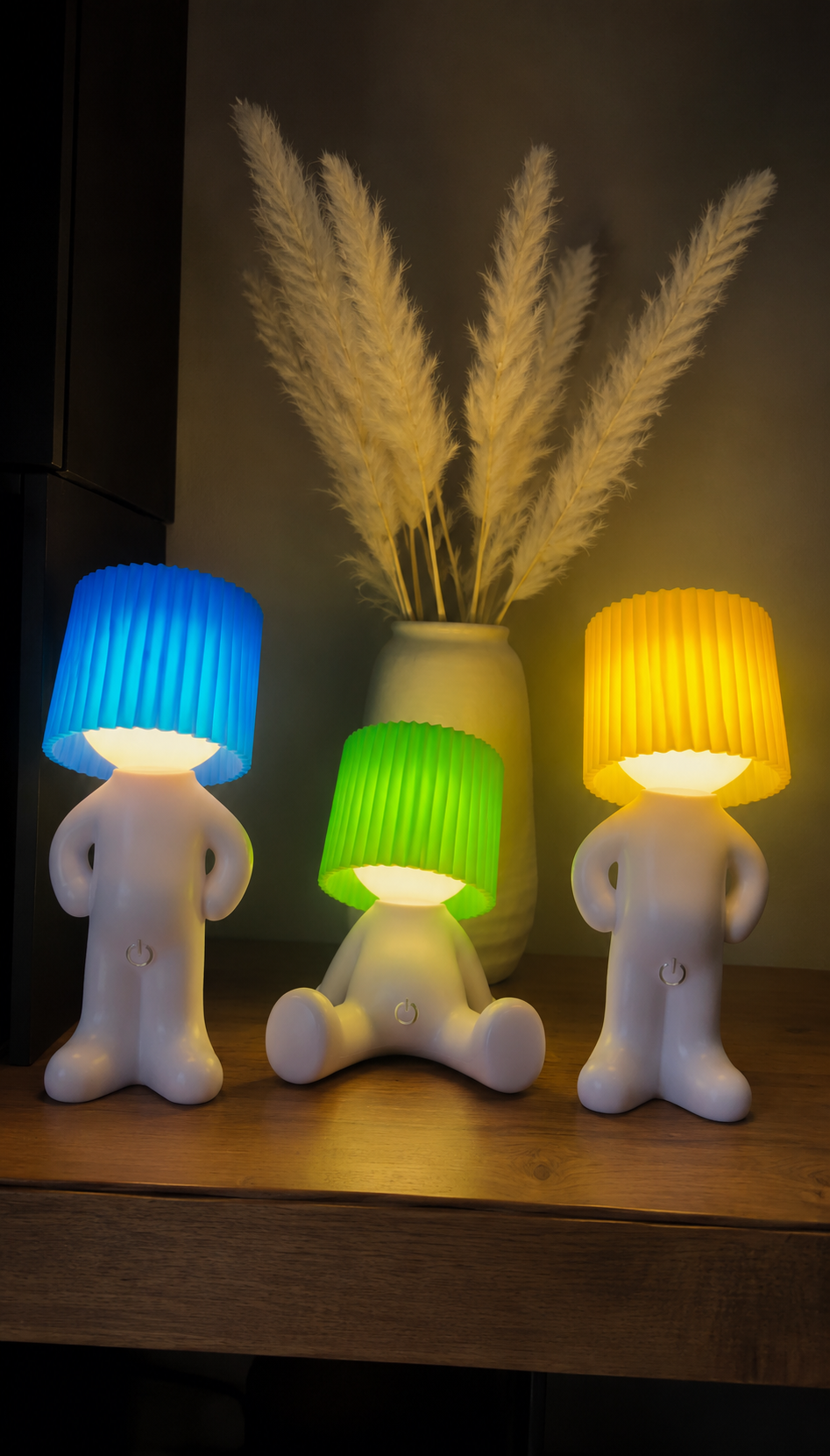 NudieLight — Lámpara recargable con tulipa intercambiable